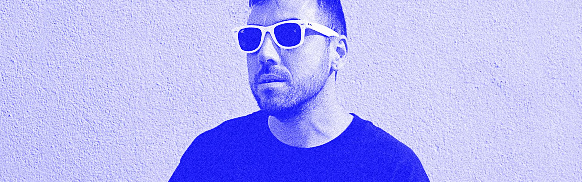 Extra Podcast - 01. Coez Extra Podcast - 01. Coez