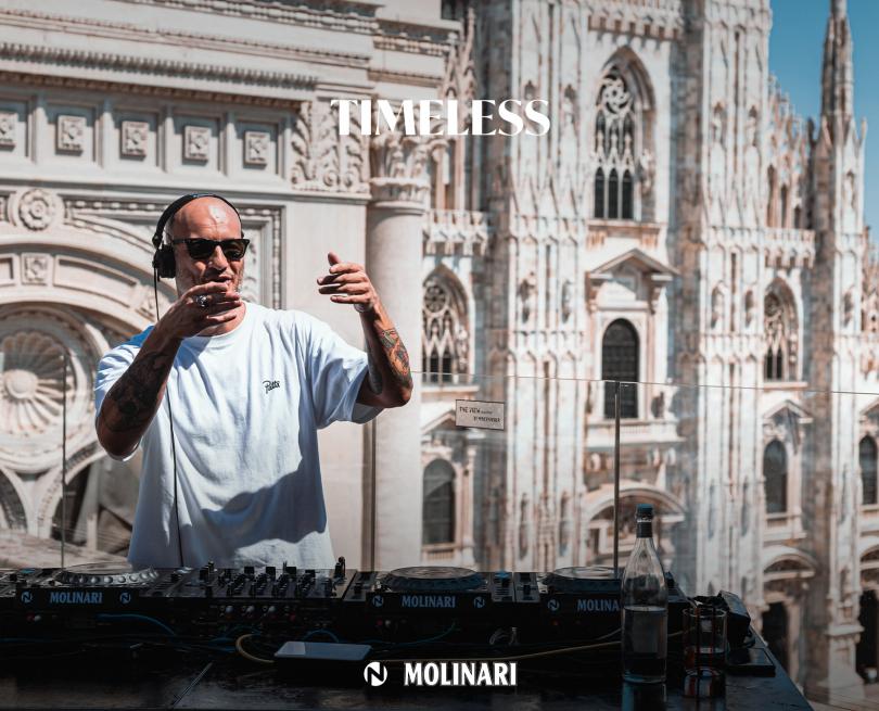 TIMELESS - 03. CROOKERS
