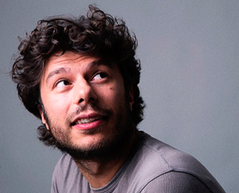 EXTRA PODCAST - 02. SYDNEY SIBILIA